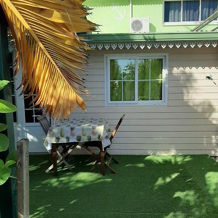 La Brise L'Etang-Sale Exterior foto
